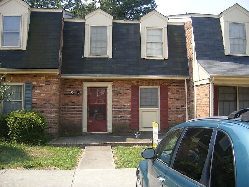 1st image of 200 Bailiff Ct Unit B