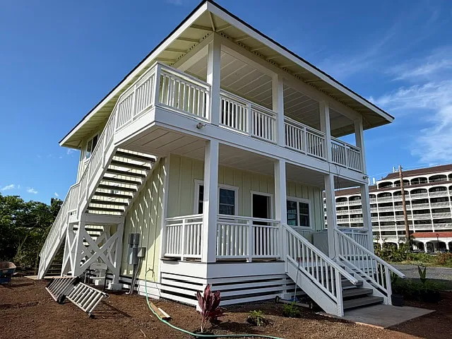 2 bed, 720 sqft, $4,400 — Photo 2