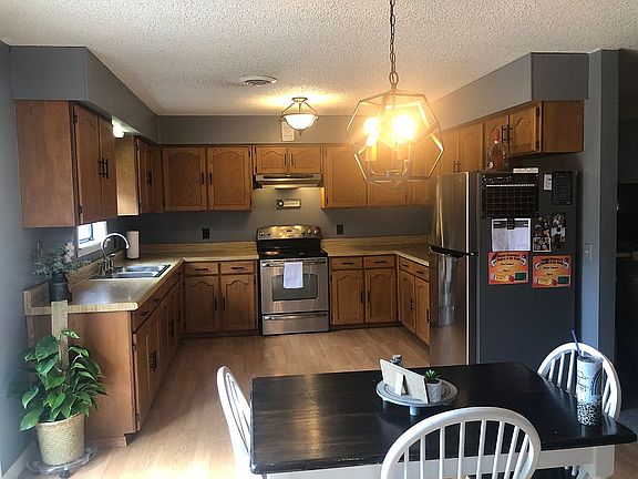 5th image of 5734 Lee Rd