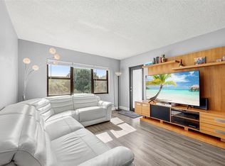 1000 River Reach Dr APT 402, Fort Lauderdale, FL 33315