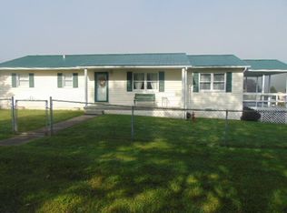 31 Knottingham Village Rd, Fayetteville, WV 25840