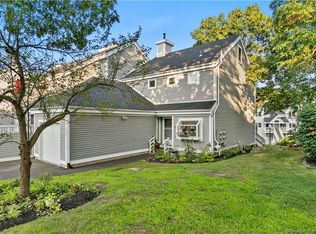 233 Mansfield Grove Rd UNIT 307, East Haven, CT 06512