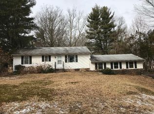 1074 Hartford Tpke, North Haven, CT 06473