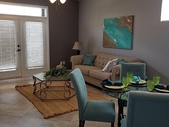 2nd image of 401 7th St S #12