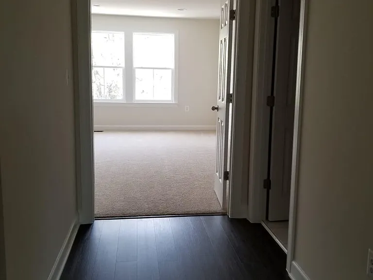 4118 Elmwood St — Photo 12