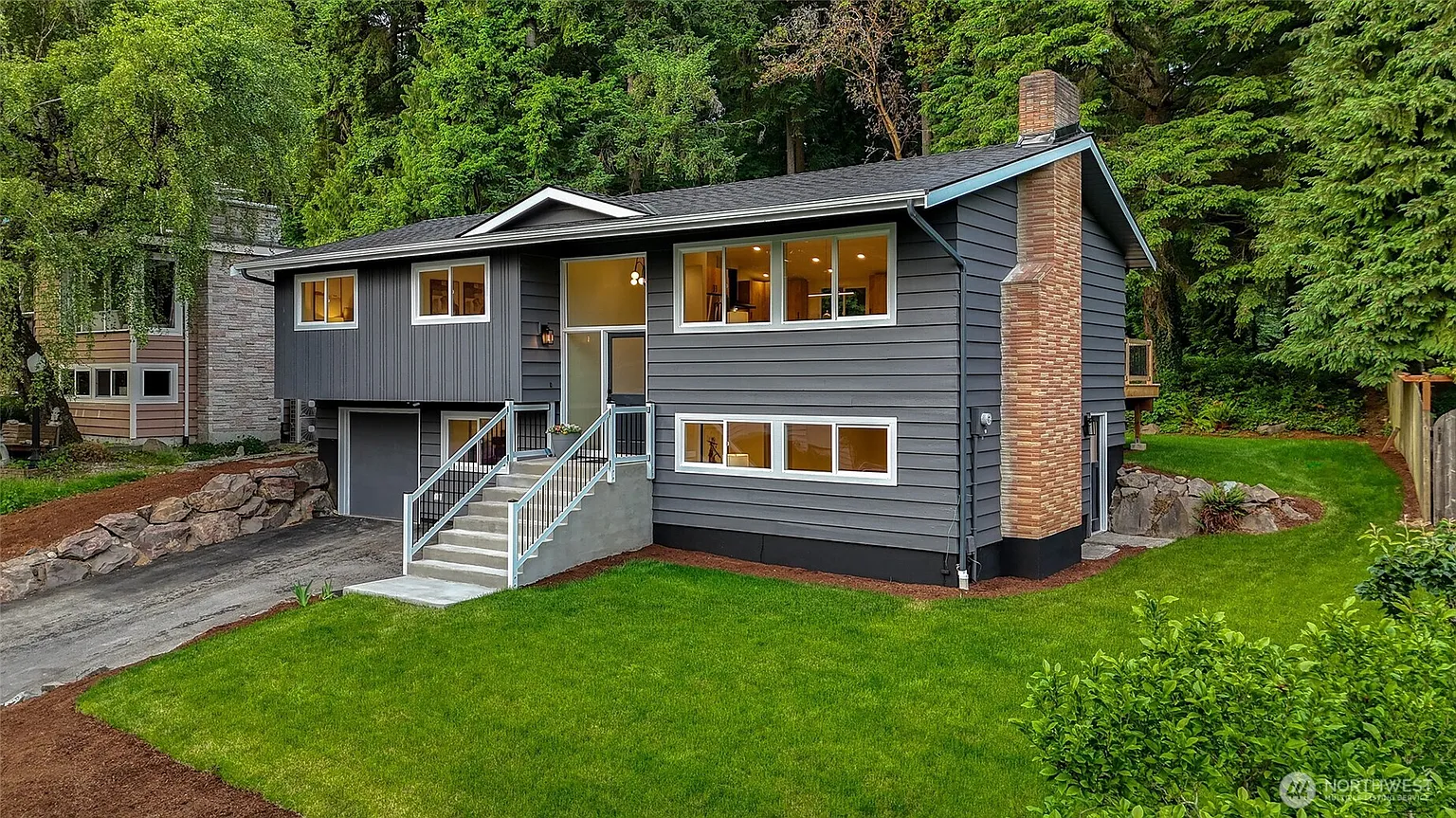 19208 38th Place NE photo 1