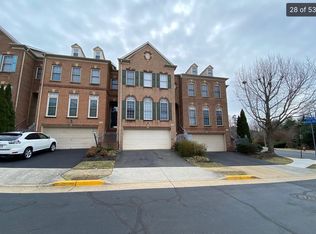 12453 Rose Path Cir, Fairfax, VA 22033