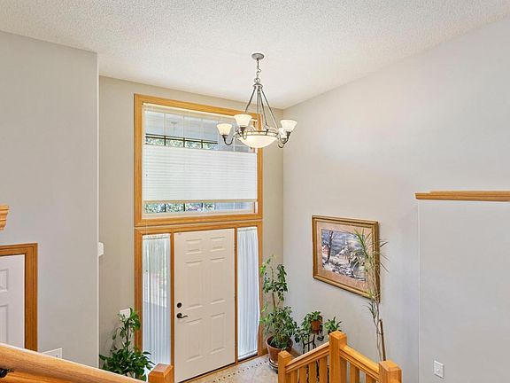 3rd image of 22468 Evergreen Cir