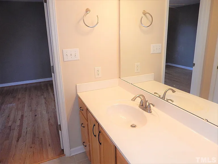 6610 Lipscomb Dr — Photo 20