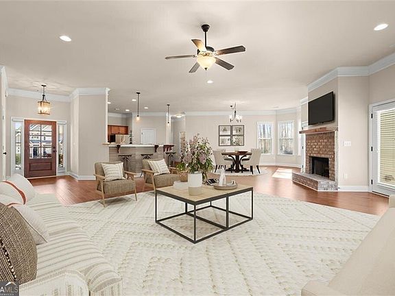 3rd image of 1303 Windstone Ct