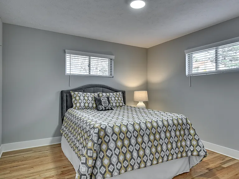 4702 Wakeley St #6 — Photo 17