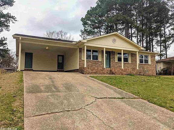 2nd image of 2506 Briarwood Dr