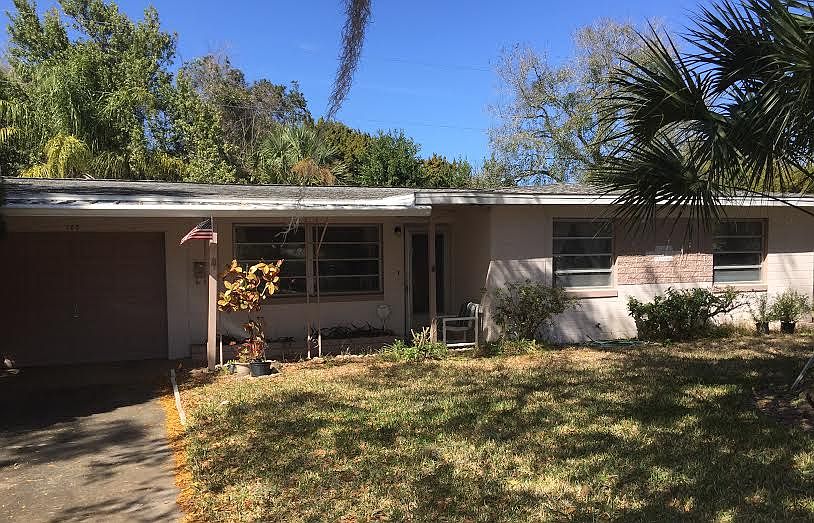 1st image of 103 N Capri Dr