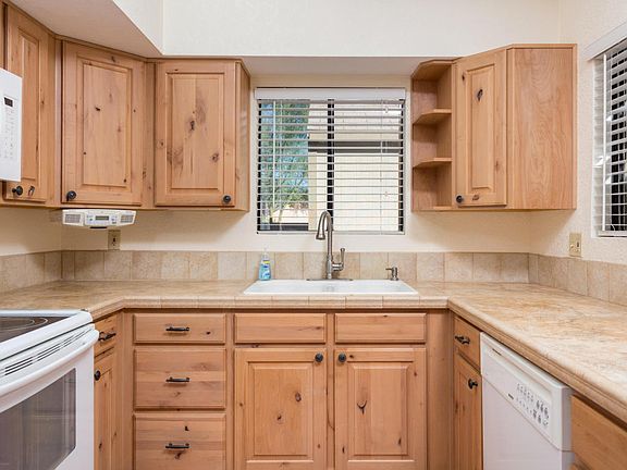 3rd image of 9241 N Sea Otter Pl
