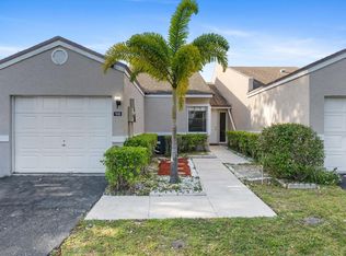 1069 NW 50th Dr, Pompano Beach, FL 33064