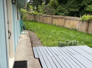 8020 SW Sorrento Rd #C, Beaverton, OR 97008