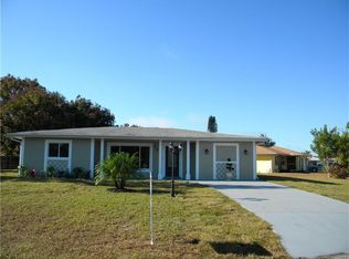 169 Cambridge Dr NW, Pt Charlotte, FL 33952