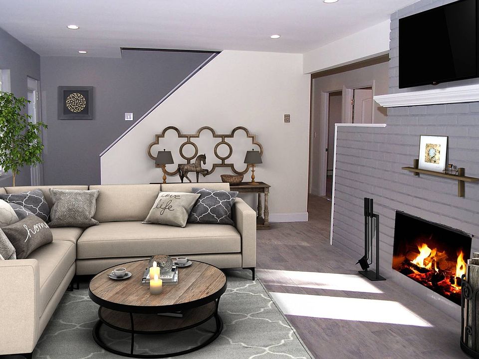 1st image of 169 Duckpond Dr N