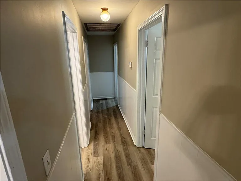 5594 Laurel Ln NW — Photo 13