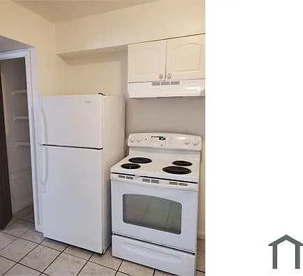 1602 SE 39th Ter #5 — Photo 3