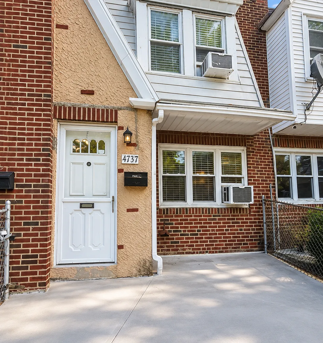 2 bed, 1800 sqft, $1,425 — Photo 1
