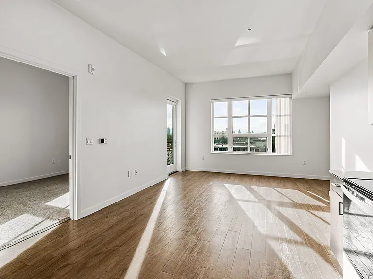 Gordon Lofts — Photo 6