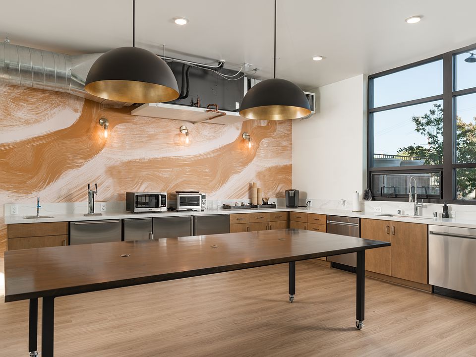 Coworking Hub Kitchen