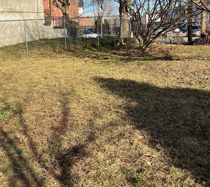 1st image of 6700 Limekiln Park