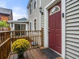 161 Hamilton St #161, Cambridge, MA 02139