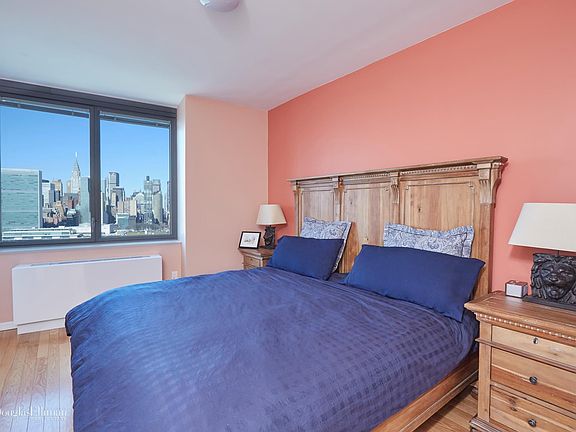3rd image of 4610 Center Blvd APT 2413