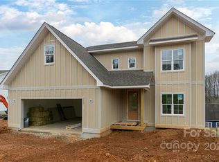 115 Meadow Breeze Rd, Arden, NC 28704