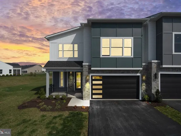 104 Wagtail Ln, Winchester, VA 22603