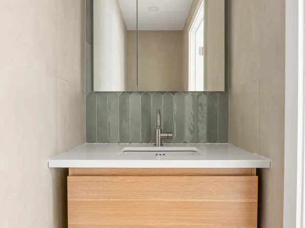 48 Stanhope Street image 9 of 11