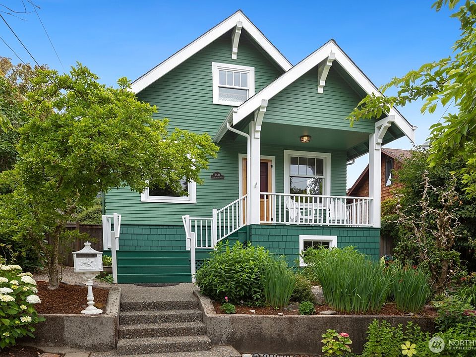 1st image of 4611 34th Avenue W
