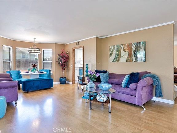 3rd image of 7529 Plymouth Way