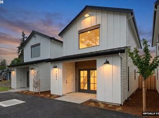 7884 SE 70th Ave, Portland, OR 97206