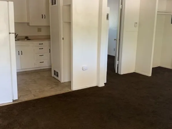 AS110-HembrowLLC, 1105 Aspenwald Rd #7, South Lake Tahoe, CA 96150
