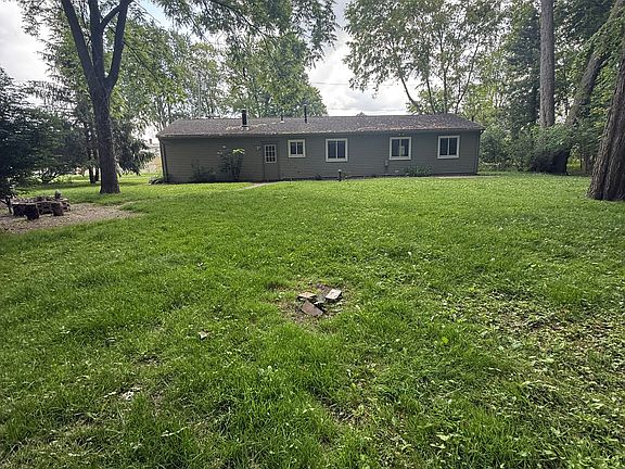 5th image of 7935 Shady Beach Dr