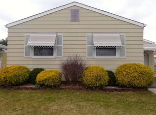 115 Bananier Dr, Toms River, NJ