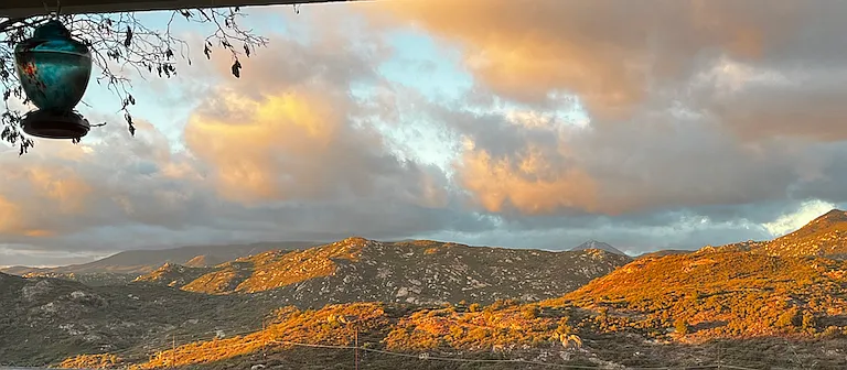Old Highway 80 — Photo 1