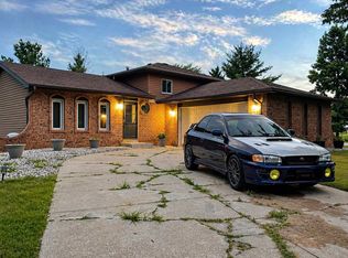 4202 W 76th Ct, Merrillville, IN 46410