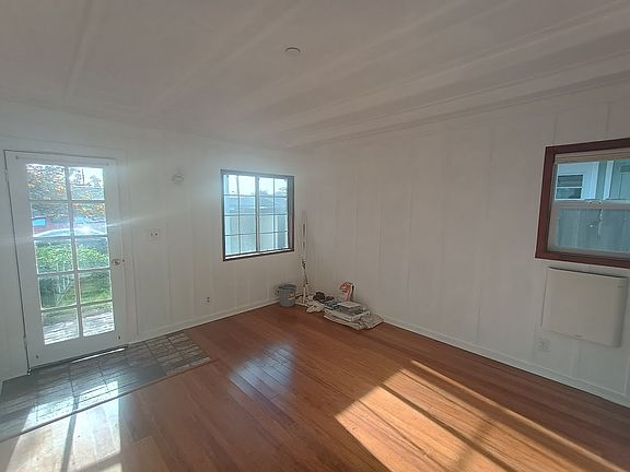 4th image of 2720 Dogwood Ave #B