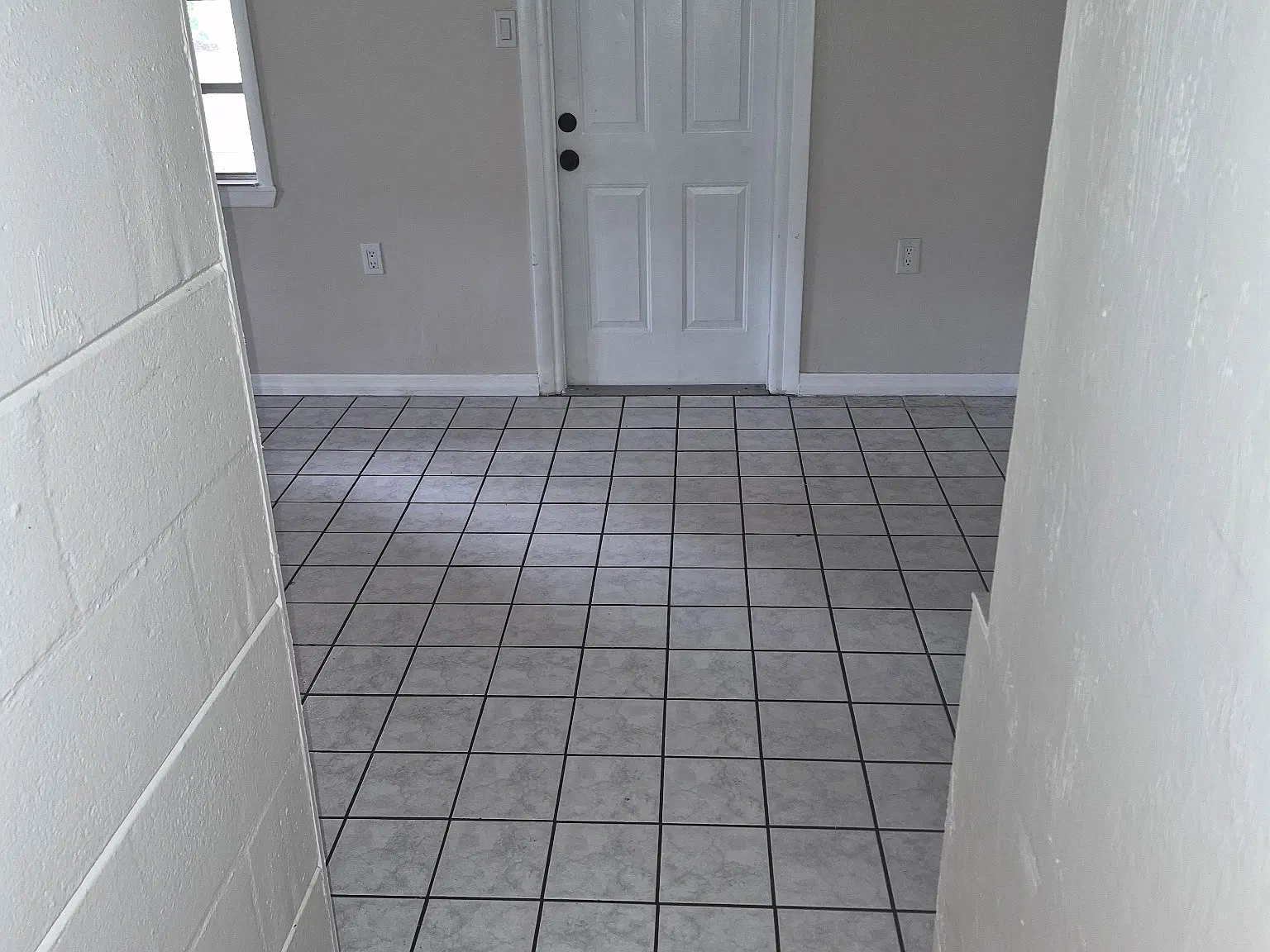 2 bed, 1.5 bath, 950 sqft, $1,350 — Photo 4