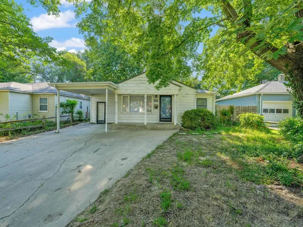544 S Sylvan Ln, Wichita, KS 67218