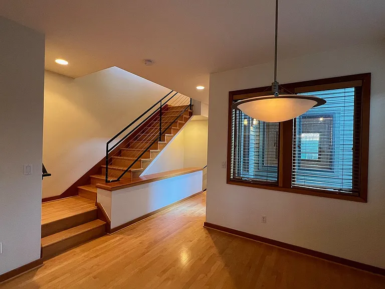2644 NW Thurman St — Photo 9