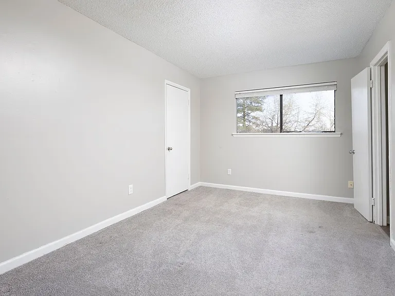 Stone Ridge Apartments — Photo 37