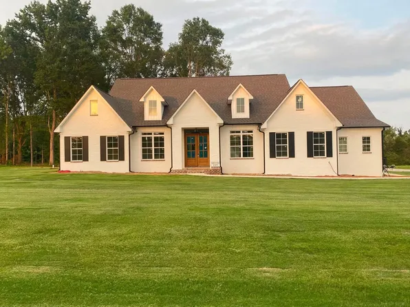 118 Charlottes Way, Saltillo, MS 38866
