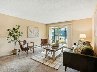 2485 Canabury Dr #116, Little Canada, MN, 55117