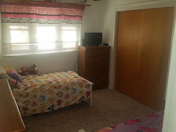 4th image of 1125 N Cain Ave