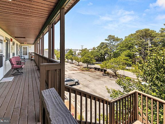 2nd image of 411 146th St #332
